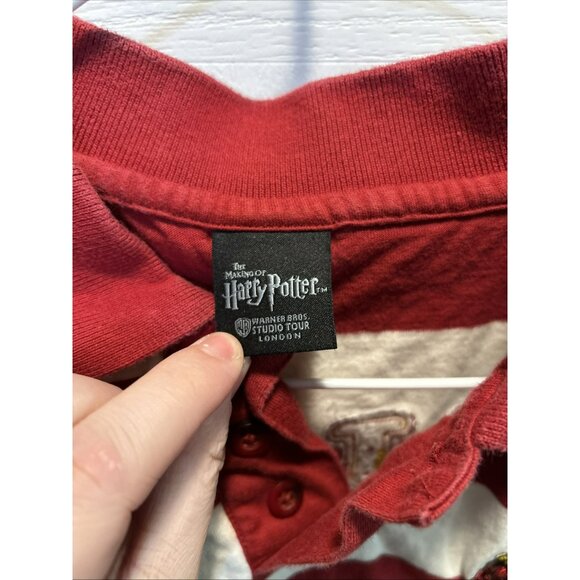 Harry Potter "Potter 07" Hogwarts Crest Red White Striped Polo Shirt Adult M - Picture 4 of 6